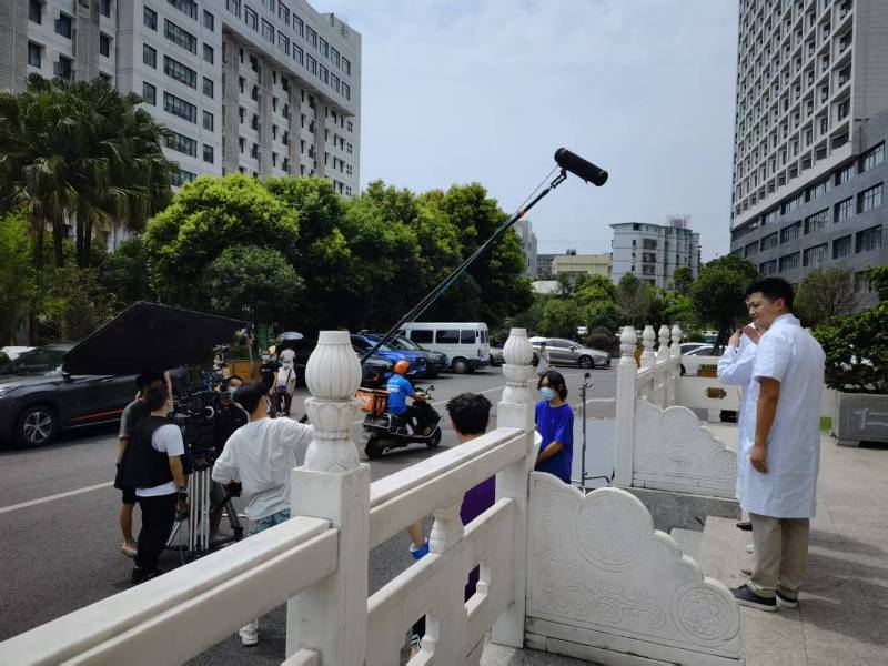 屏山县广告片拍摄公司低成本实现高规格制作的诀窍